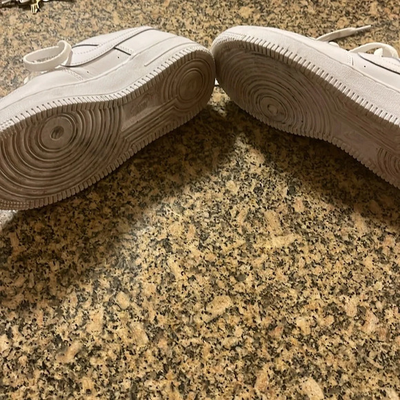 Nike AF1 - Picture 5 of 9